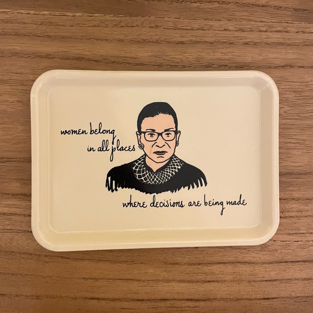 RBG CAMBRO TRAY